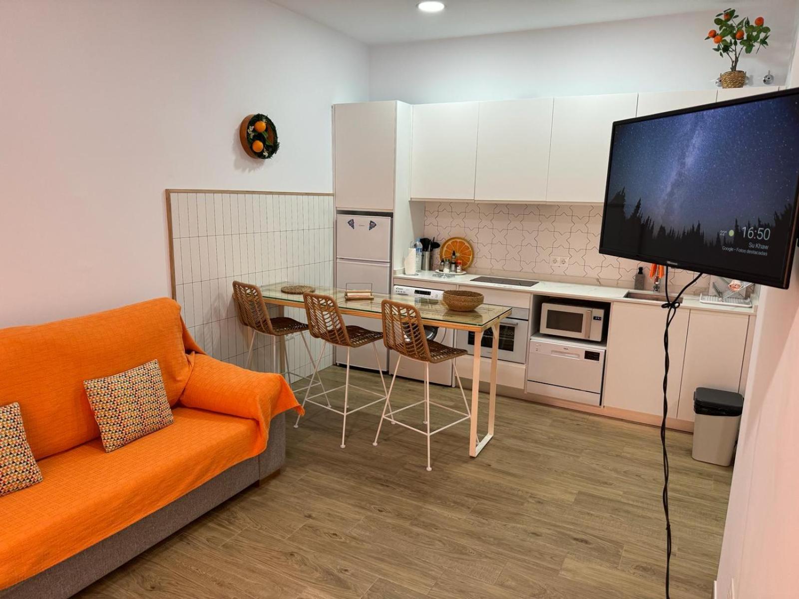 Orange Suite By Alhaurin Loft City Center アラウリン・デ・ラ・トレ エクステリア 写真